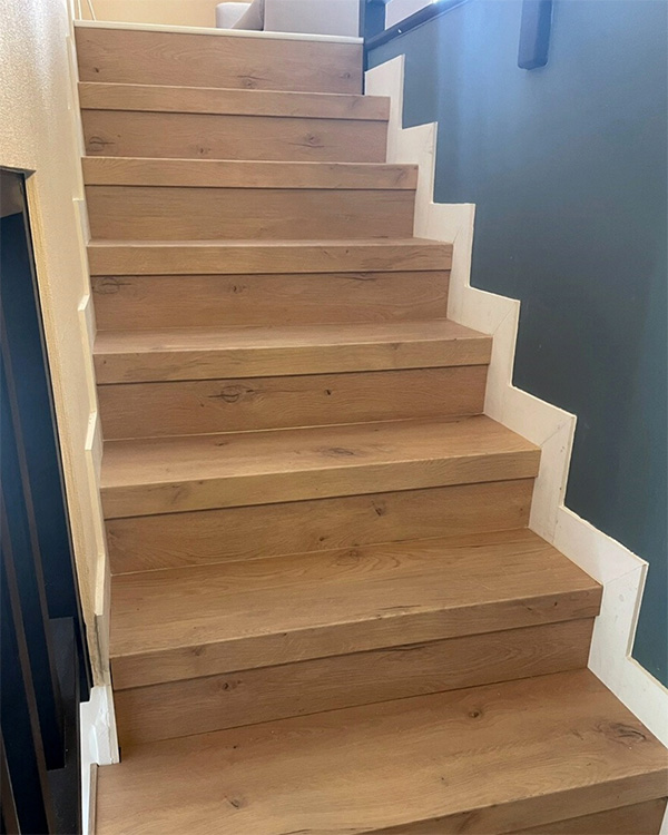 Réalisation COREtec® Stairs Rénovation d'escalier La Maison du SOL